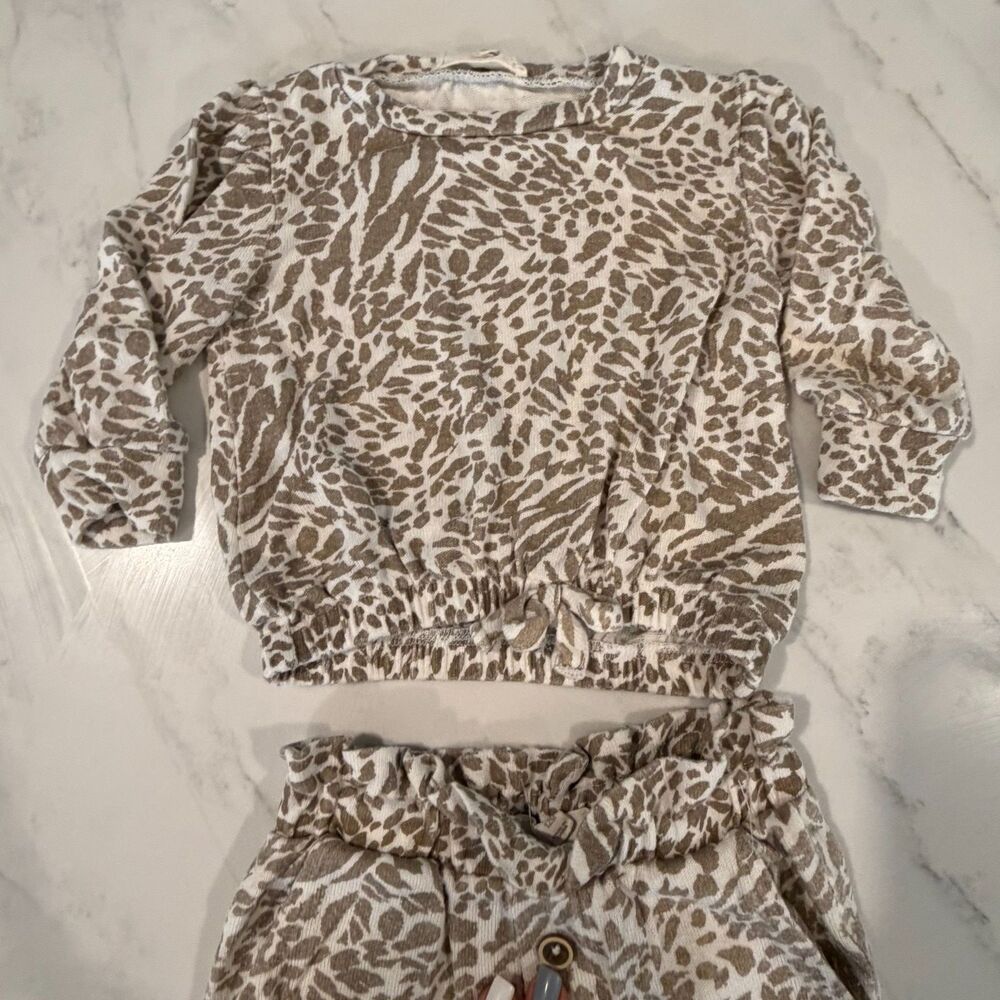 Jessica Simpson Baby Sweatsuit Lightweight Animal Print 12m - Picture 3 of 8
